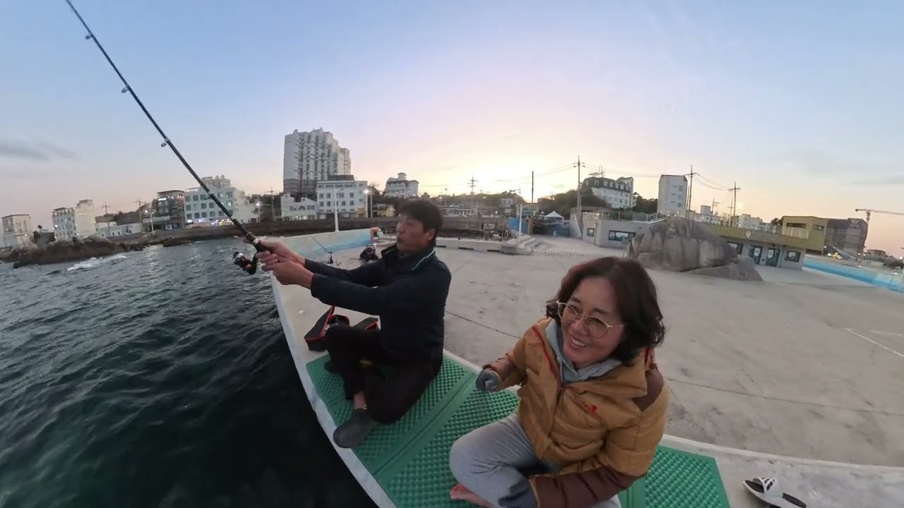 인생 첫낚시 놀이.차박 인구항.남애항