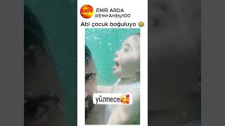 Abi çocuk boğuluyo 😂