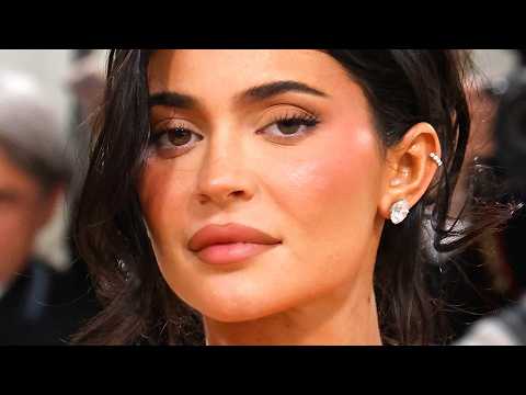 Kylie Jenner S Dress For Bezos Wedding Was Really Inappropriate