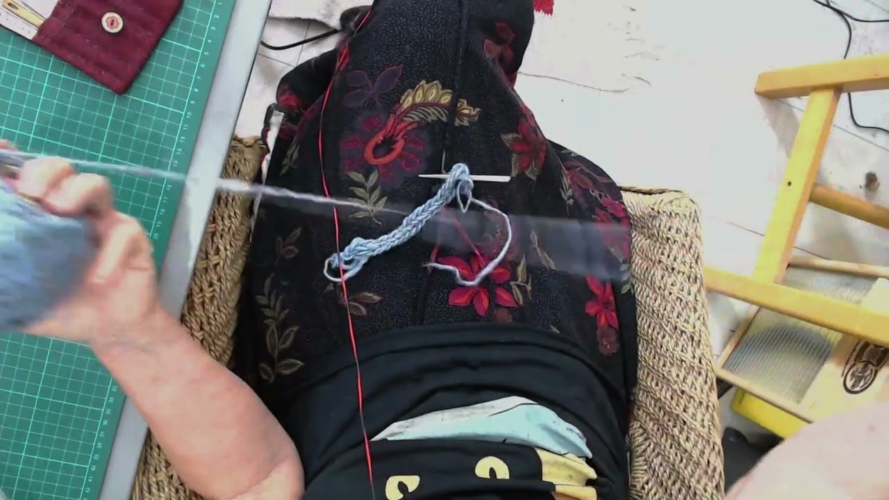 NALBINDING: Stitching a Hat - Start to Finish 