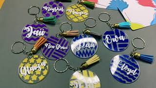 Customized acrylic keychains | Simple packaging process | Vlog 01