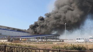 アスクルの倉庫で火災 埼玉県三芳町、従業員２人搬送