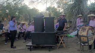 Un Palomazo con la banda Totolapan Show en Guayabillos Mexico