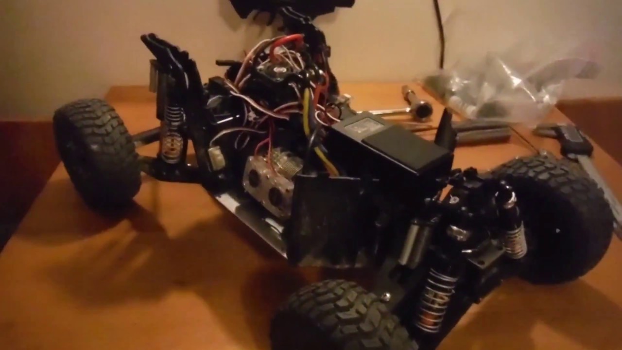 Losi Baja Rey: Dual Shocks - YouTube