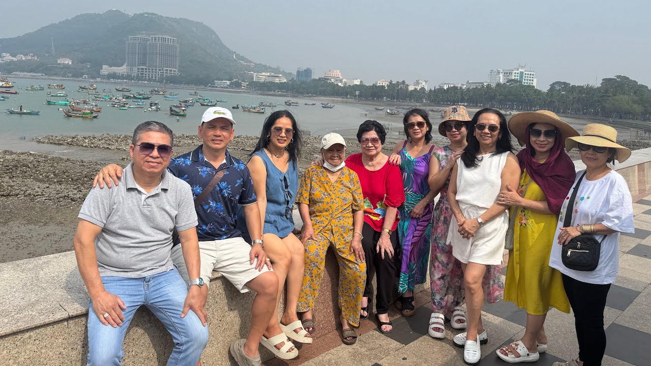 ĐẠI GIA ĐÌNH HOÀNG LỘC THAM QUAN VŨNG TÀU& VIẾNG THĂM CHÙA THÍCH CA PHẬT ĐÀI🇺🇸