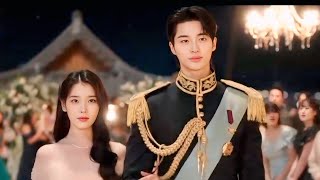 A Rich School Queen Fakes a Marriage With a Poor Prince to Become Royalty