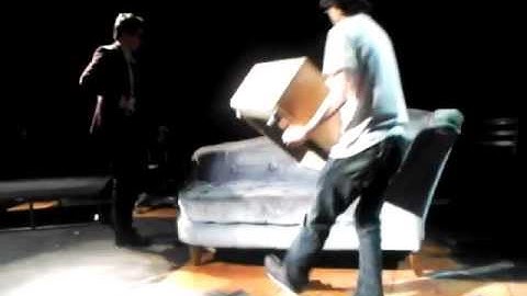 Postmodern deconstructionism in the Contemporary Context