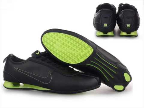 Je Axw8azqw Veux Youtube R3 Nike Acheter J'aime Chaussures Shox r1Uwrqz
