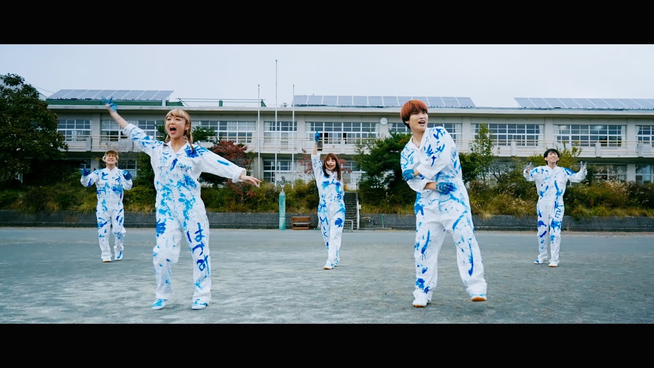 UMA - Rabbit Cat  [Official Music Video] ラビットキャット