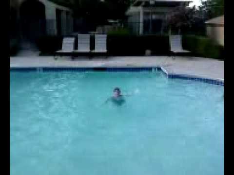 devan swimming 2