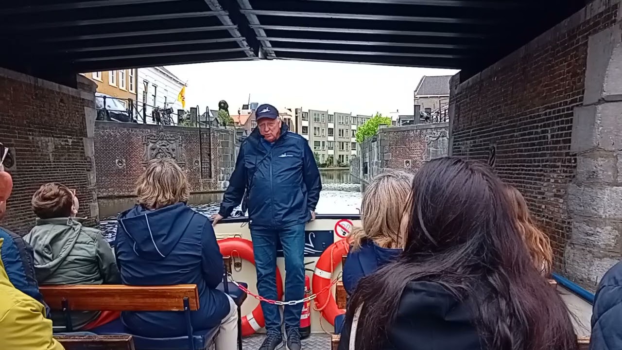 Tocht met de Fluisterboot in Schiedam