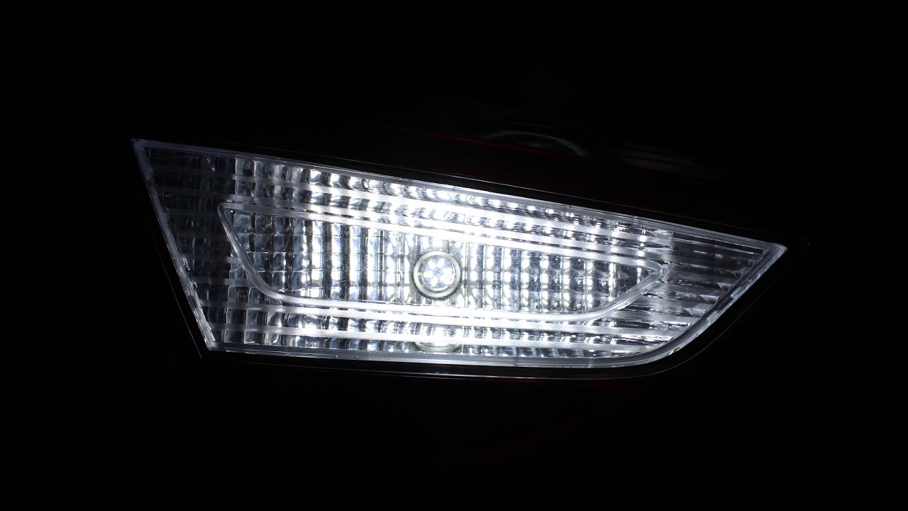 Hyundai Sonata 2011 Reverse/Backup Lights Replacement With LED