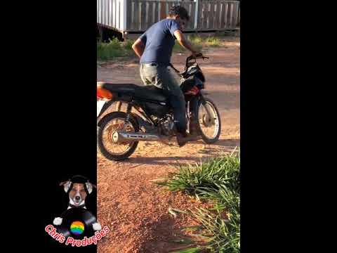 Aprendendo a pilotar moto   DEU RUIM 