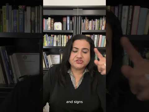 الهك يقف خلف الستار ويعمل من اجلك لا يملئك الشك بل ثق فيه هو يسمع ويستجيب وينقدك في الطريق 