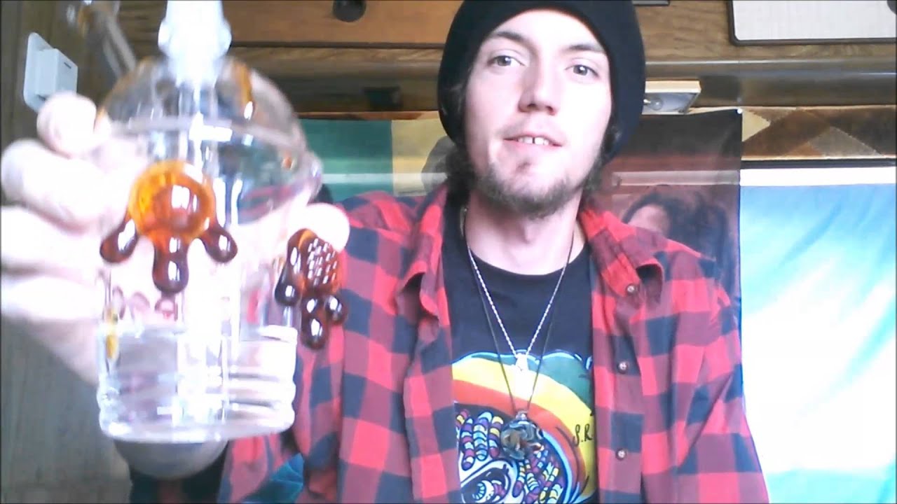 Unboxing Of The New Bong!!