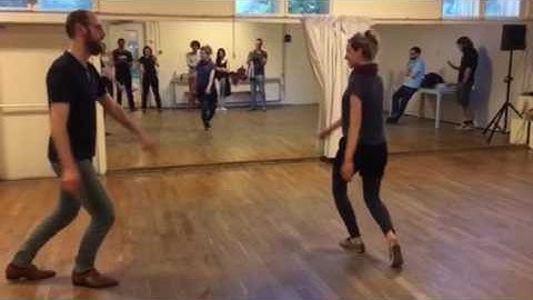 Lindy LA, lesson 5: cross hand change place, 8-count basics & 