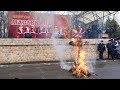 В Клинцах на Масленицу сожгли чучело Зимы (фрагмент мероприятия - живое видео с камеры).