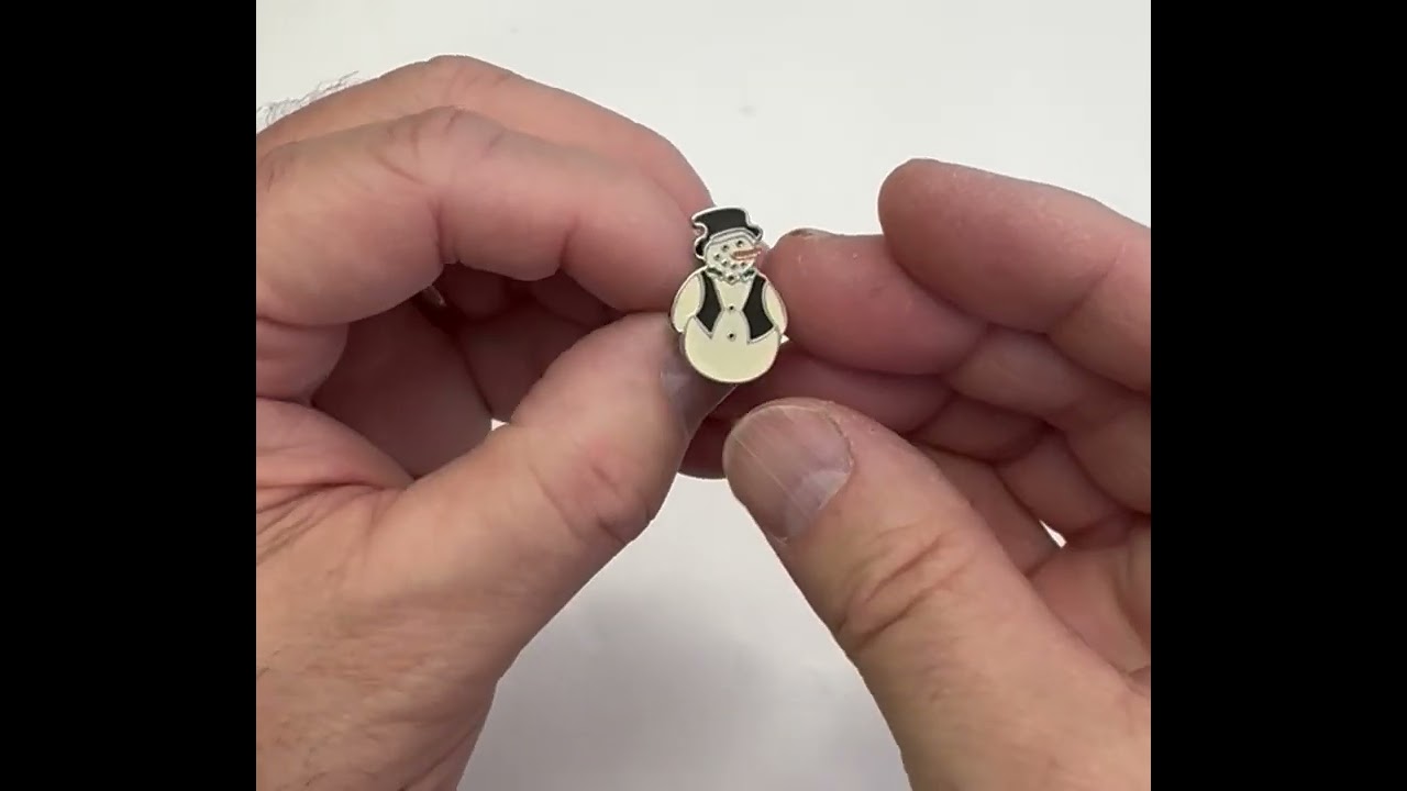Snowman Lapel Pin Christmas Pins Snow Man Enamel Pin Jay Pins 