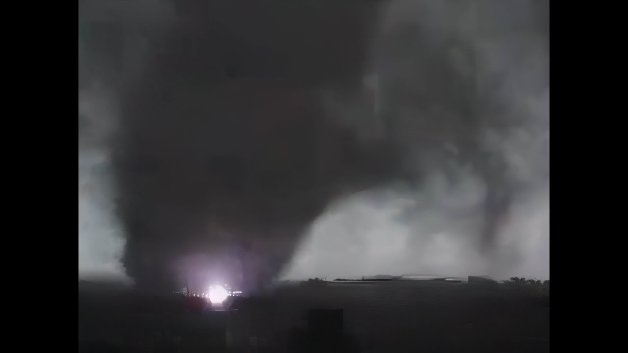 Tim Marshall's Bridge Creek - Moore, Oklahoma Tornado Video - May 3, 1999 (60 FPS)