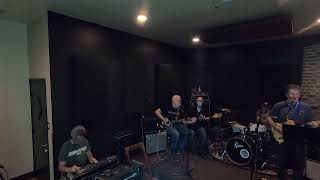 GH021787 Too Many Guitars 10/11/2022
