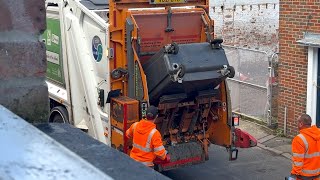 Serco Dennis Eagle Elite 6 Emptying 1100L Bins