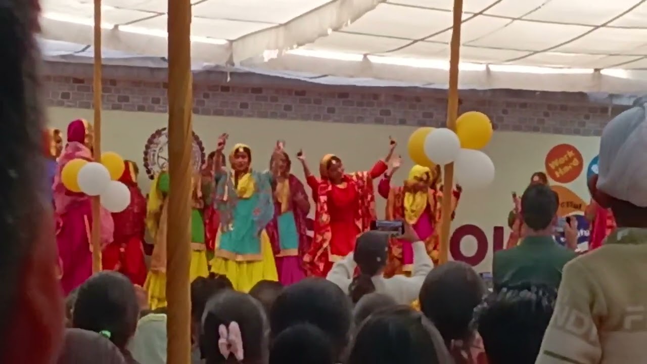 Gidha performance "Sashtri model school..