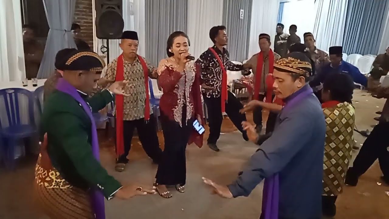 Tayub panggilan 3 Hajatan Bpk Keteman Duwet