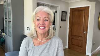 Marks & Spencer Haul in my Hall | New Season Finds! 🌸🛍️