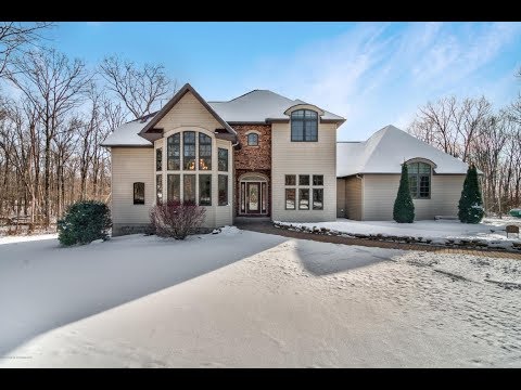237 Windsor Way, Roaring Brook Twp, PA home video tour
