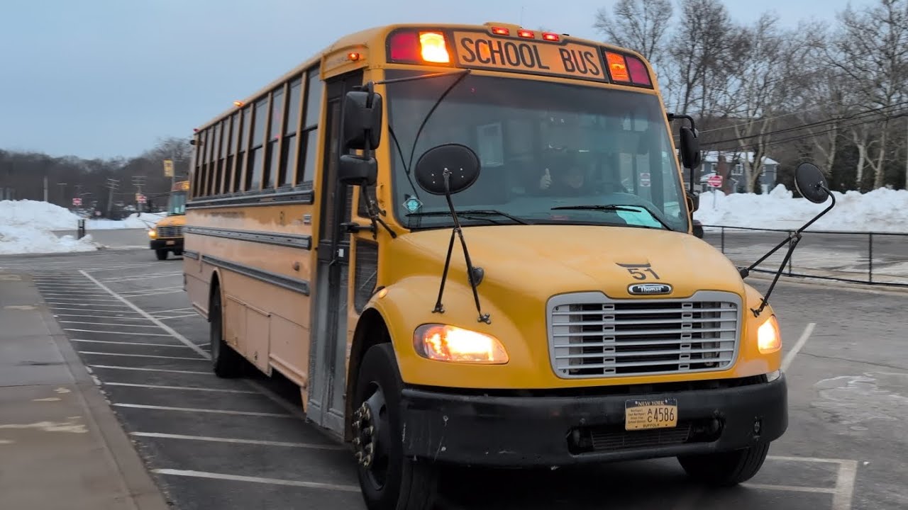 (15-минутный спецвыпуск) Наблюдение за школьным автобусом: пропустили автобус. Множество школьных...