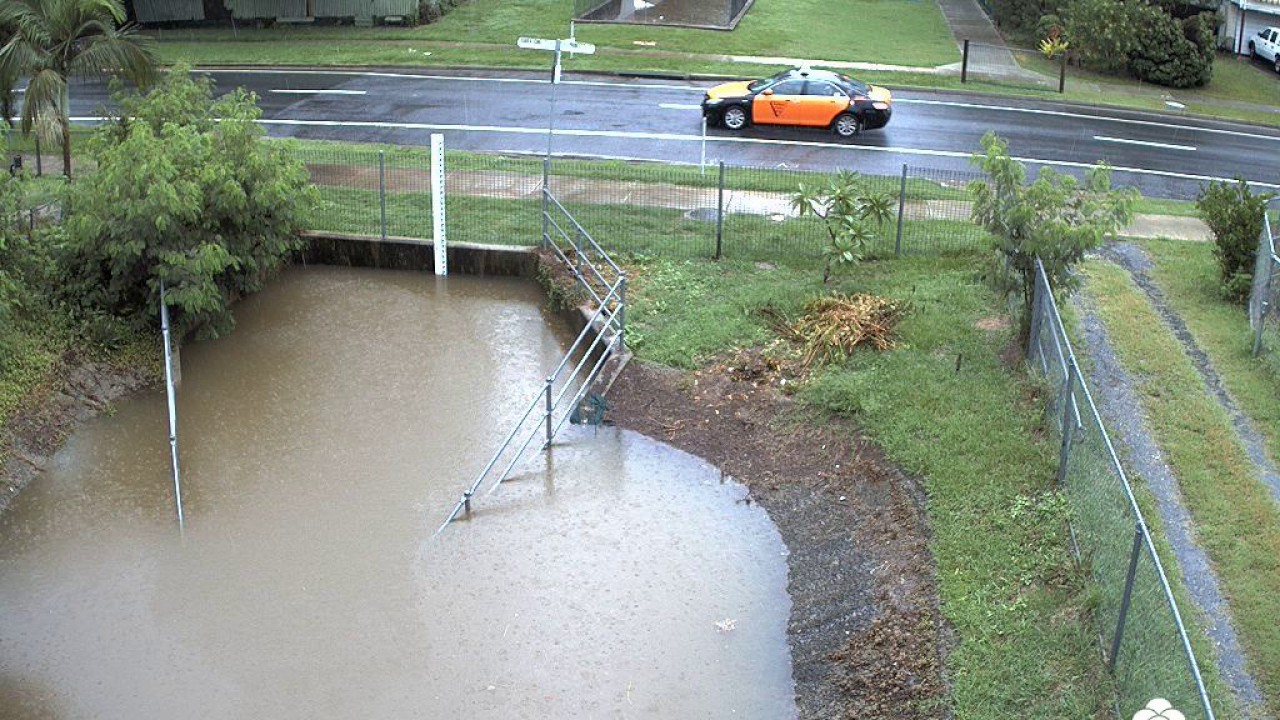 Scrubby Creek Kurrajong Road Marsden 2017 03 30 b