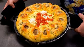 Esta PIZZA es una LOCURA ¡El borde es de PAN DE AJO y ALBÓNDIGAS! by ¡Que el papeo te acompañe! 30,312 views 2 weeks ago 11 minutes, 7 seconds