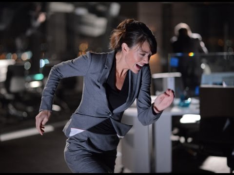 知ってはならない秘密を知った女性が絶体絶命のピンチ!映画『デッドハング』予告編