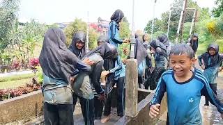 Asyiknya Outbound Mandi Lumpur Dan Tangkanp Ikan Amanah Karanganyar