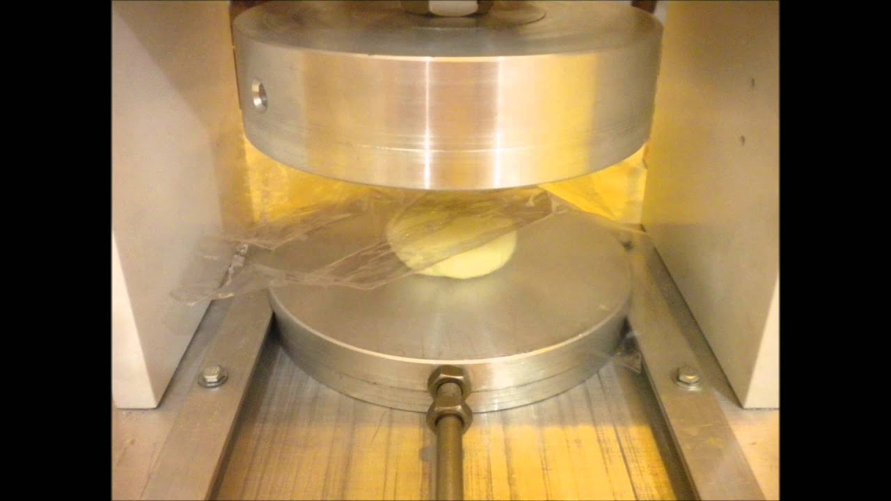 mesin karipap pusing dough spiral press machine Mesin Pastel