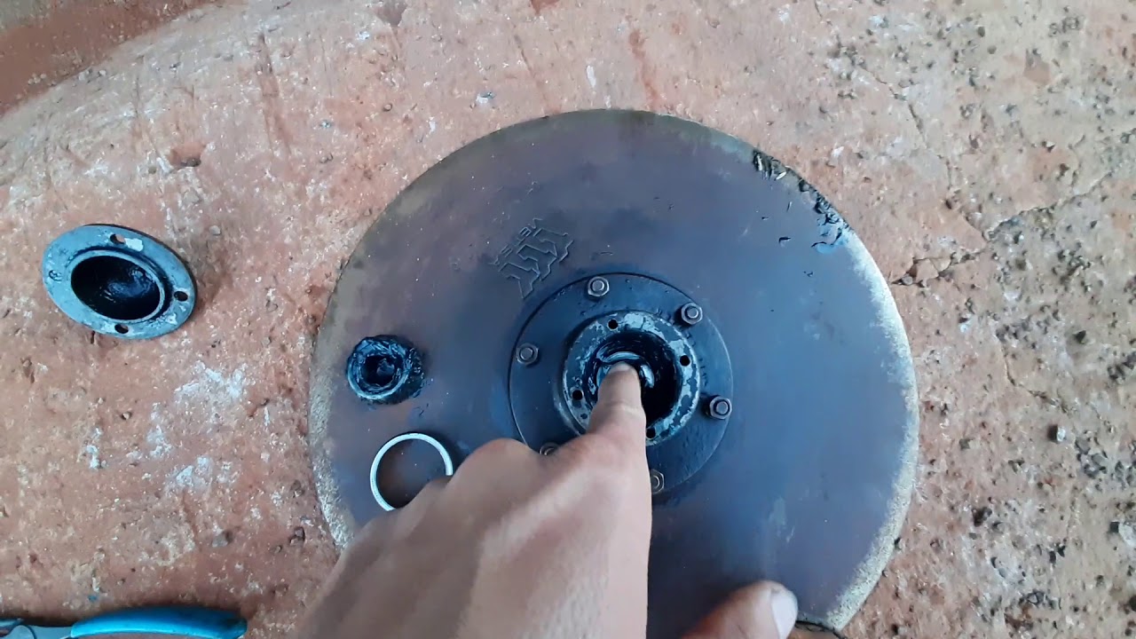 Como trocar os rolamentos do disco duplo de semente da (planticenter)