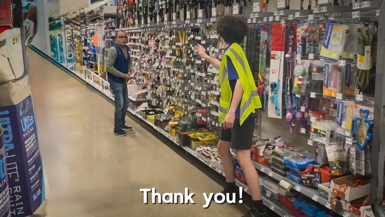 Joy Baiting Strangers Prank! - YouTube