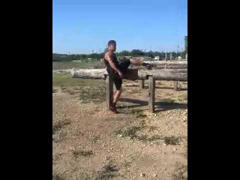 MYLO Obstace Fitness - How to jump a 4ft hurdle