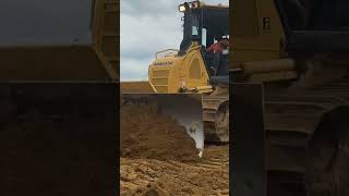 Komatsu Dozer D39Px Moving Dirty Heavy Equipment Operator How To
