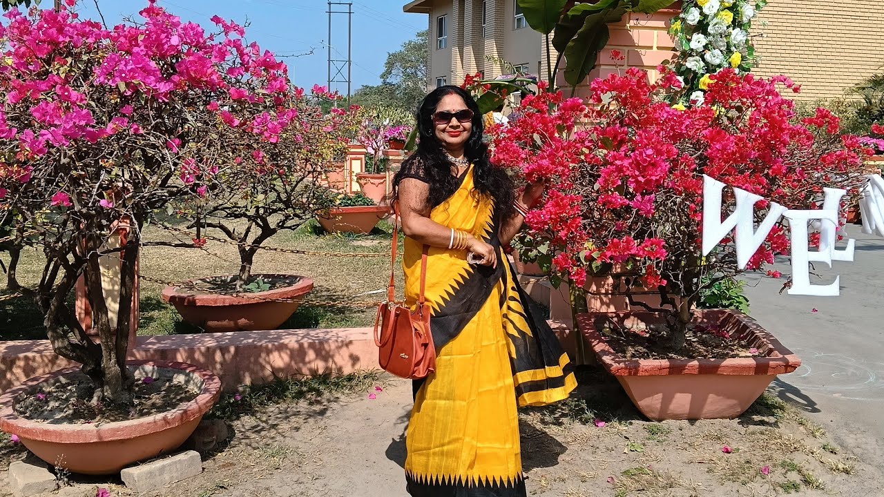 আমরা নারী আমরাও পারি। আজ আন্তর্জাতিক নারী দিবসে সকল নারীদের আমার তরফ থেকে স্যালুট।#live#viral