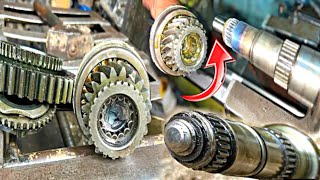 The Ingenious guy Perfectly Repaired Counter Gear Shaft Bearing || How to Repair Main Counter shaft