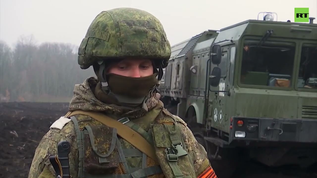 Russian 9K720 Iskander system firing ballistic missile against Ukrainian targets