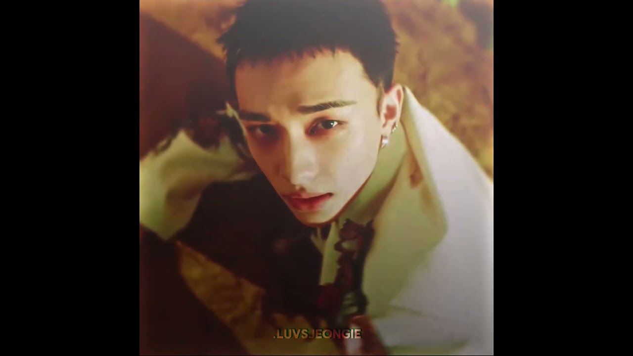 #straykids : this gives me medieval vibes😞 #bangchan #leeknow #changbin #hyunjin #han #felix