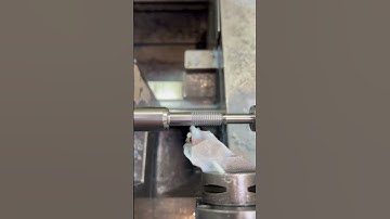 ASMR Machine Engineering Lathe Aaron #shorts #ASMR #relax #sound #cnc #engineering #jyzixy