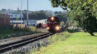 DA 1410 &amp; DBR 1254 with train PS6 going to waipukurau (HD)