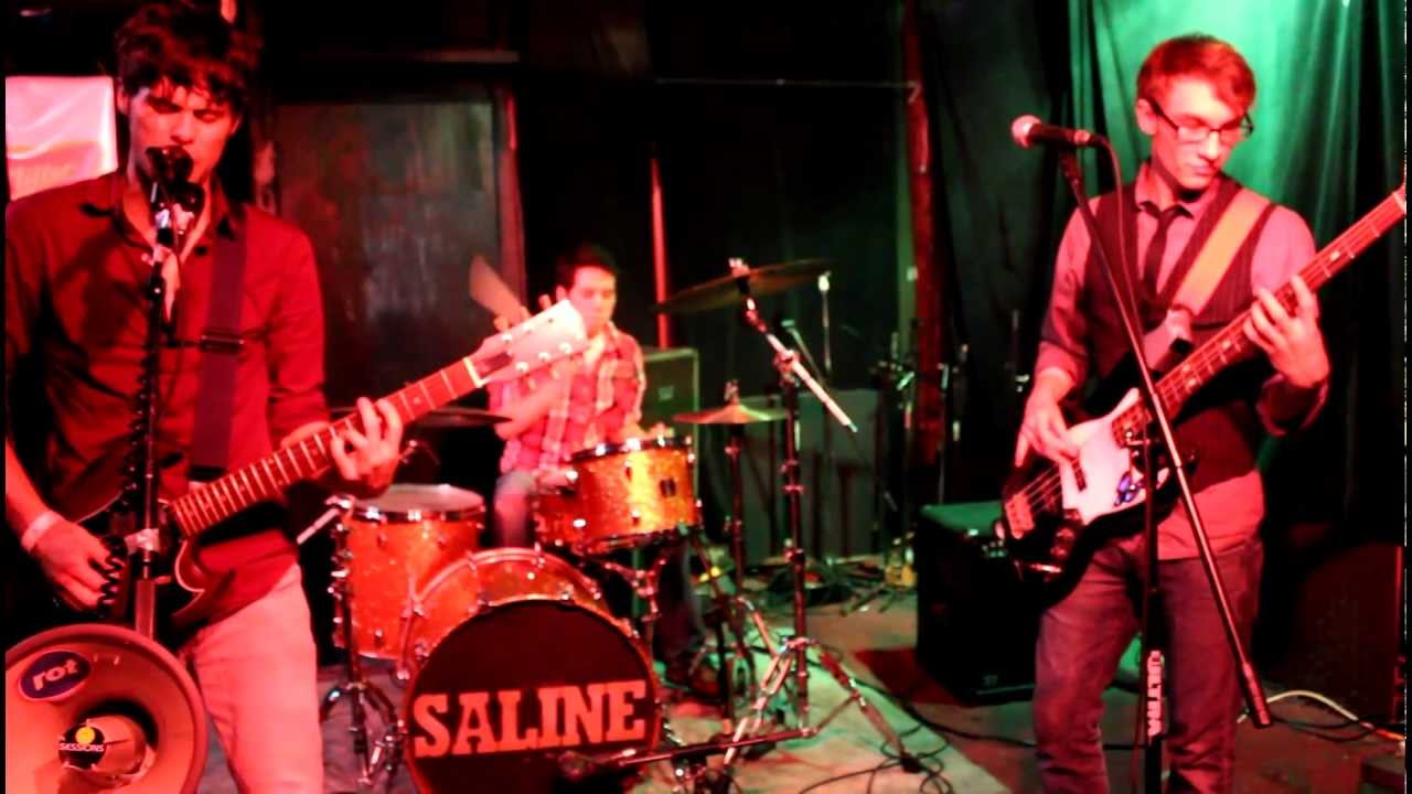 Undulatus Asperatus - A Blurred City Sight @ The Red Line Tap