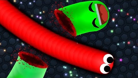 Slither.io Hacker Troll Snake vs Pro Giant Snakes Epic Slitherio Gameplay