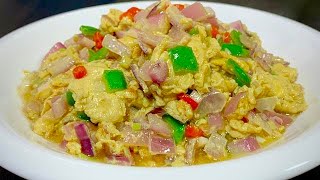 Никогда не думала, что такой способ яичницы с луком вижу впервые.Вкус нежный и нежный, питательный и