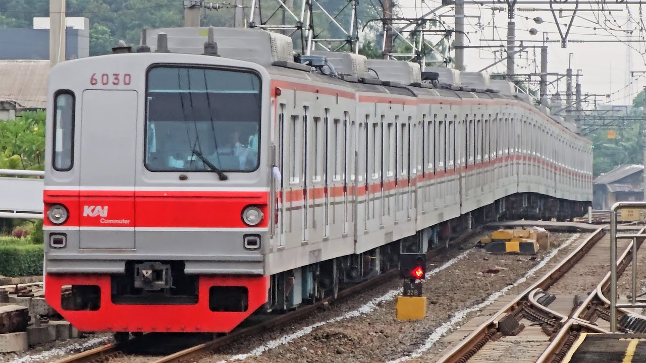 [4K] Stasiun Serpong: Kompilasi Kereta JR 205, Tokyo Metro 6000 | KRL ...
