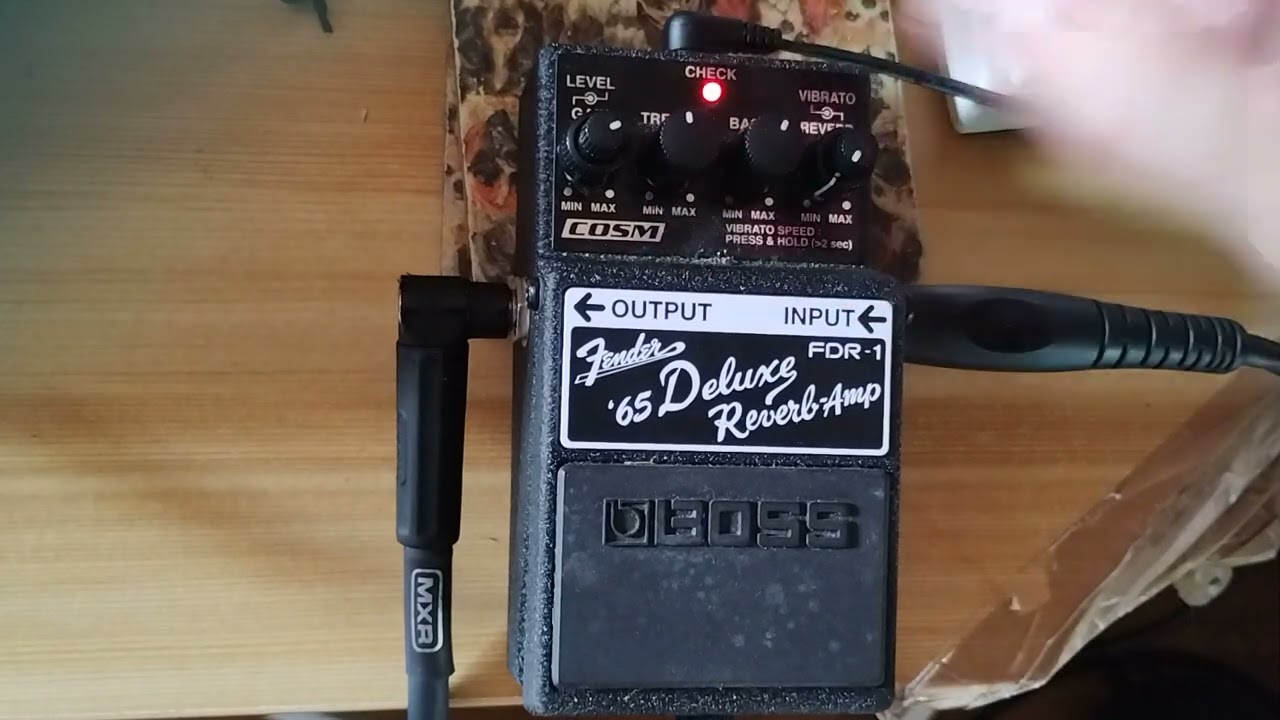 Boss FDR-1 Fender 65 deluxe reverb pedal